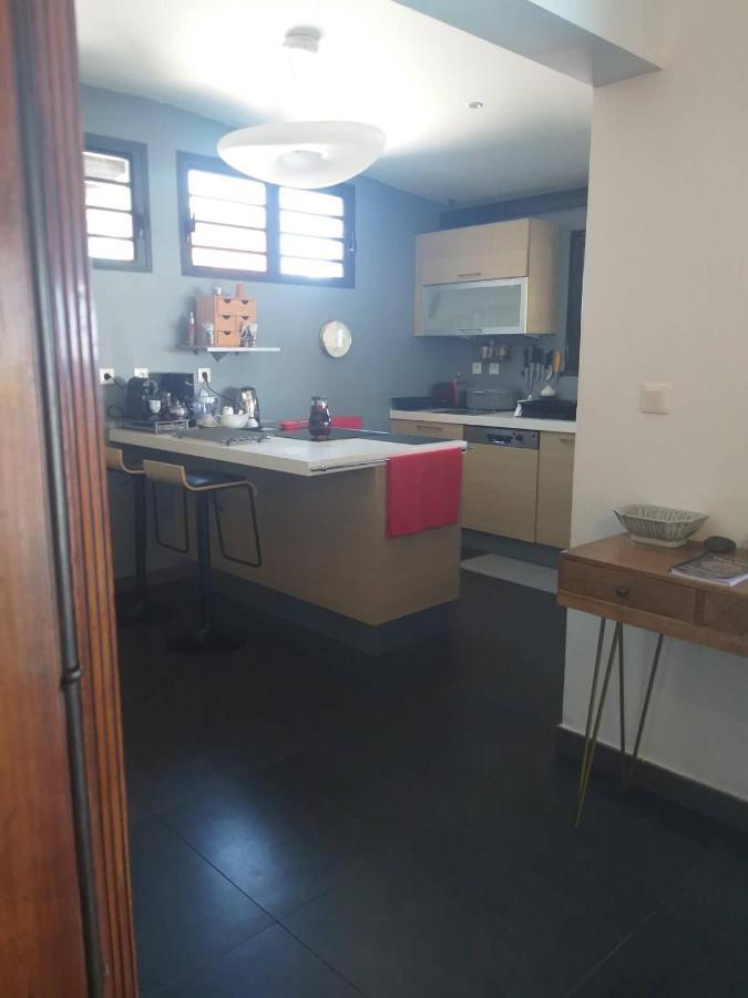 Suite Indigo Jacuzzi Prive Piscine Vue Mer Acces Cuisine Laverie سانت بيير المظهر الخارجي الصورة